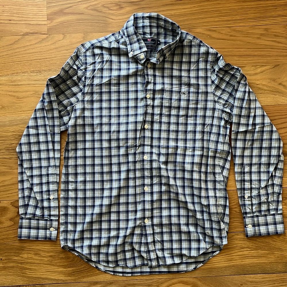 Vineyard Vines men’s button down size M